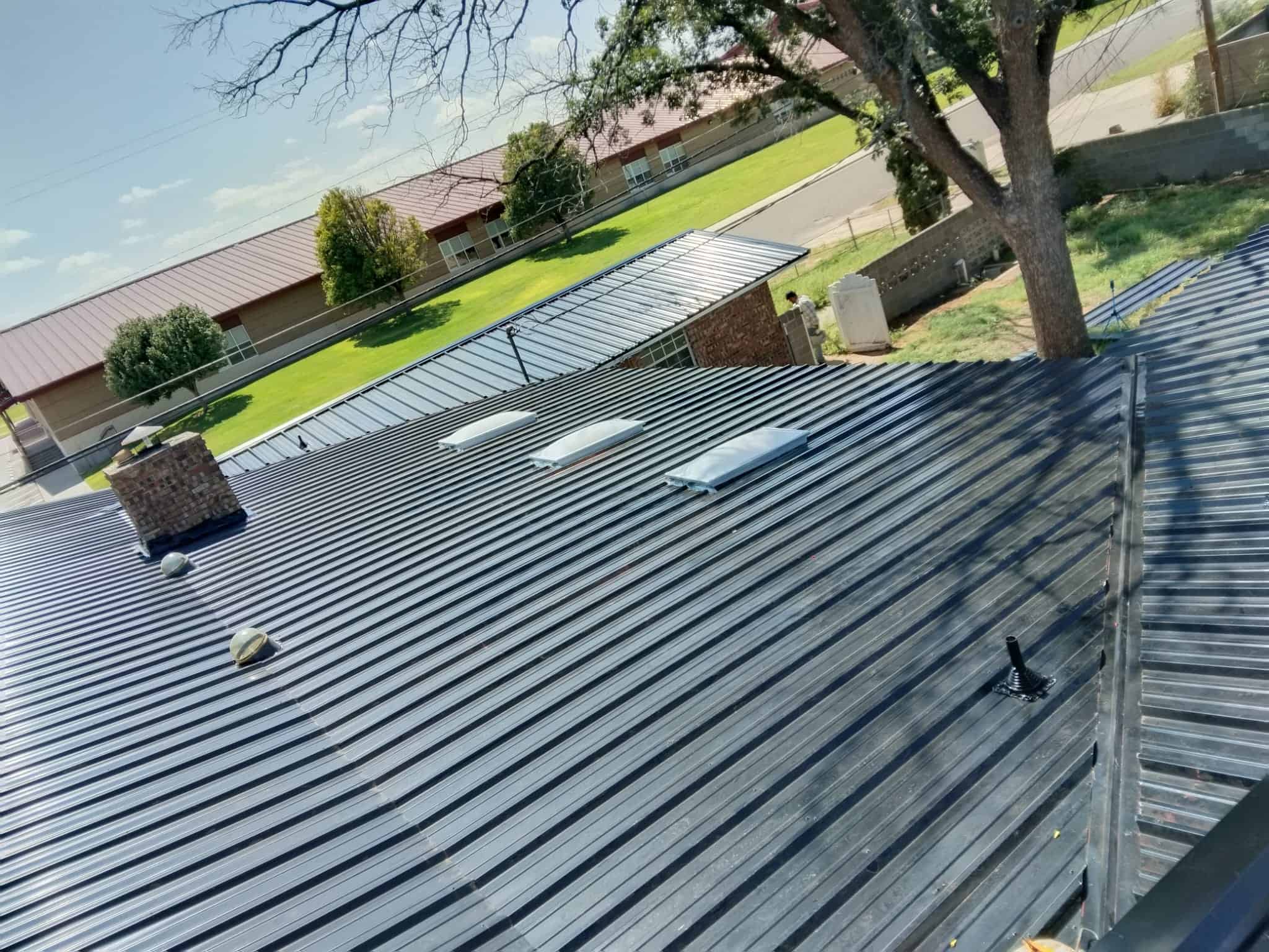 roofing replacement contractor